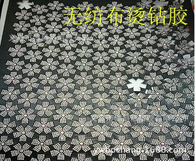 處處都是亮點(diǎn)，周轉(zhuǎn)箱專用熱熔膠